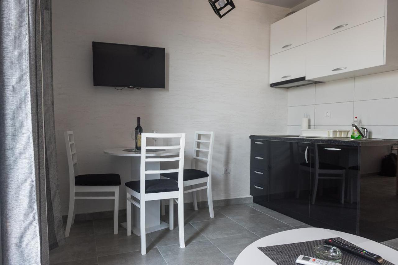 Tiamat  apartmani Tivat Bagian luar foto