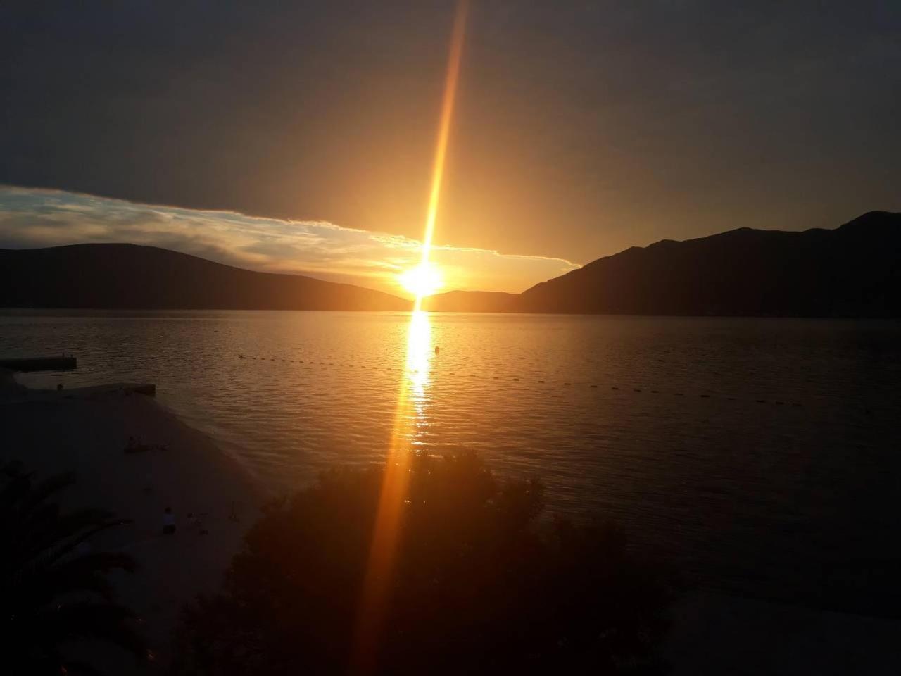 Tiamat  apartmani Tivat Bagian luar foto